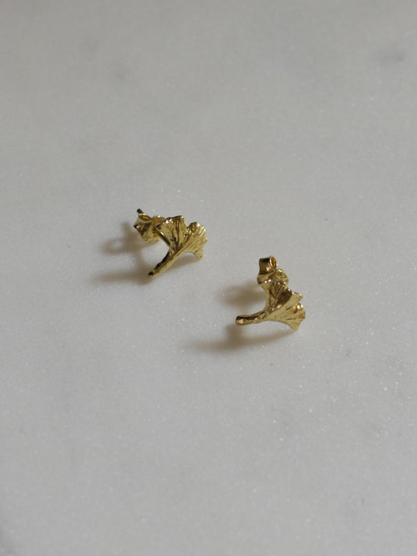 Gi Leaf earrings