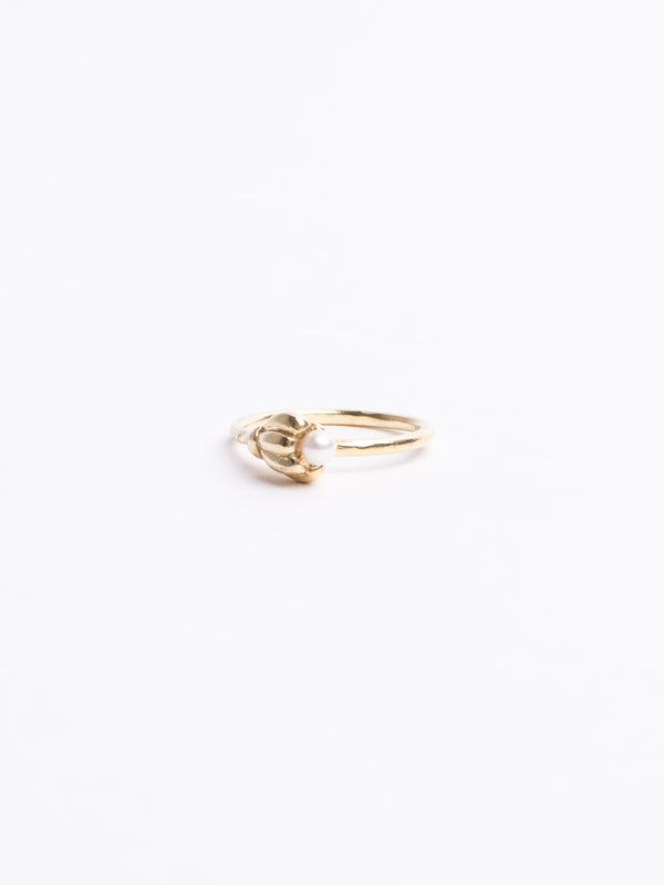 Small Flower ring with Pearl