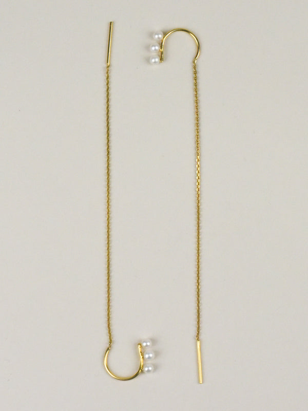 Chain pearls earrings