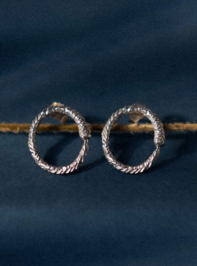Comets oval earrings