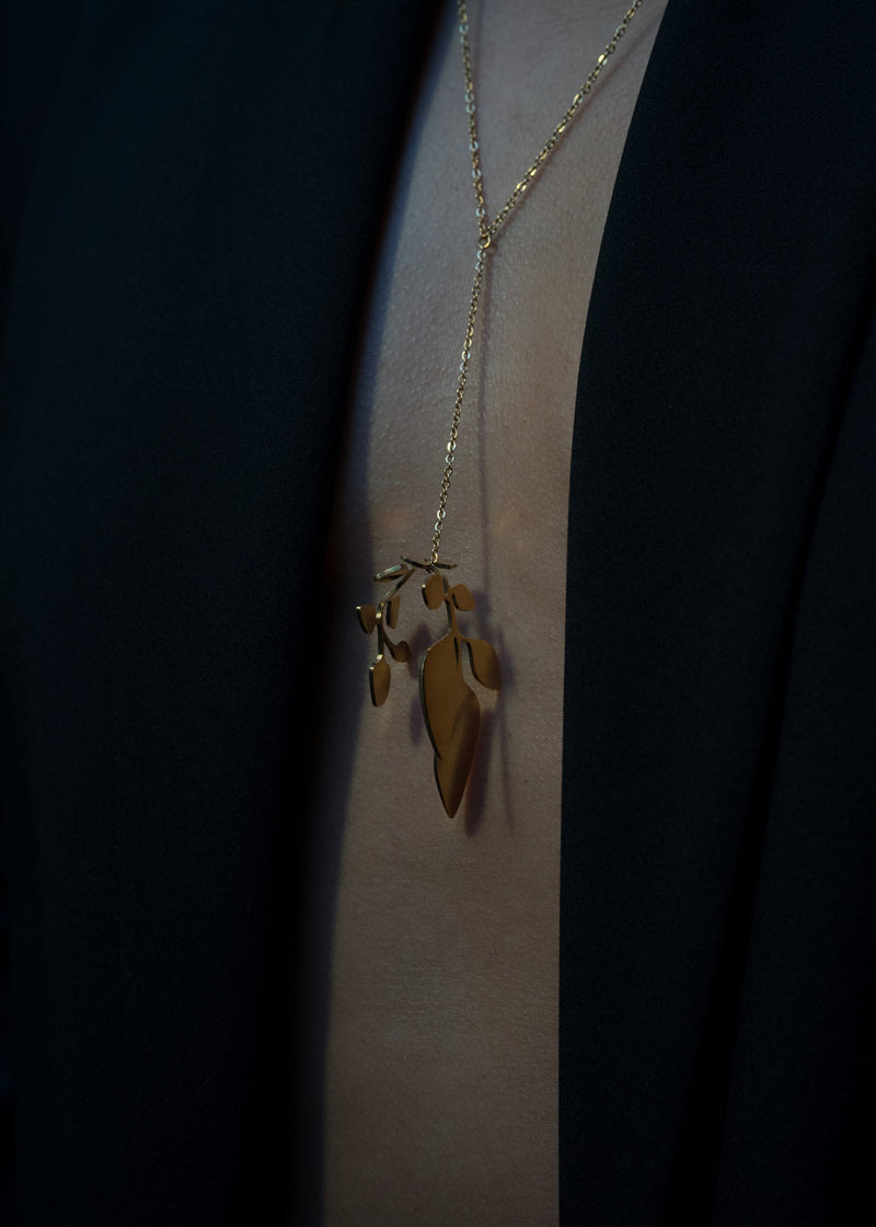 Laurel necklace